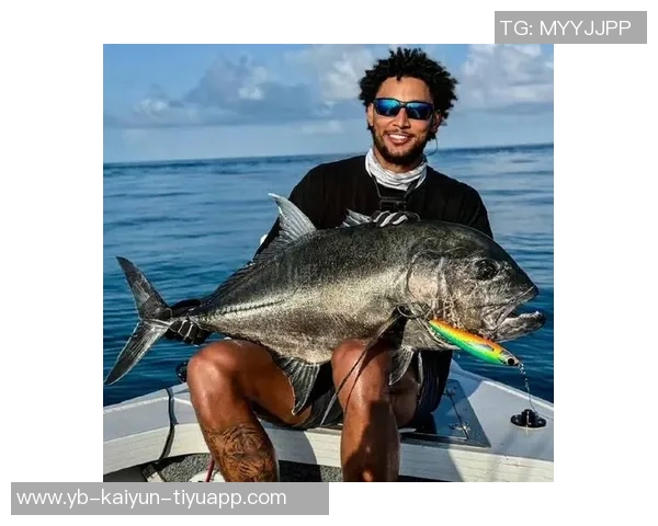 西蒙斯转型创业成功收购南佛罗里达帆船垂钓俱乐部引关注 西蒙斯转型创业成功收购南佛罗里达帆船垂钓俱乐部引关注