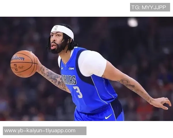 里夫斯轻松战胜尼克斯后期待浓眉回归却惊闻其被交易消息 里夫斯轻松战胜尼克斯后期待浓眉回归却惊闻其被交易消息